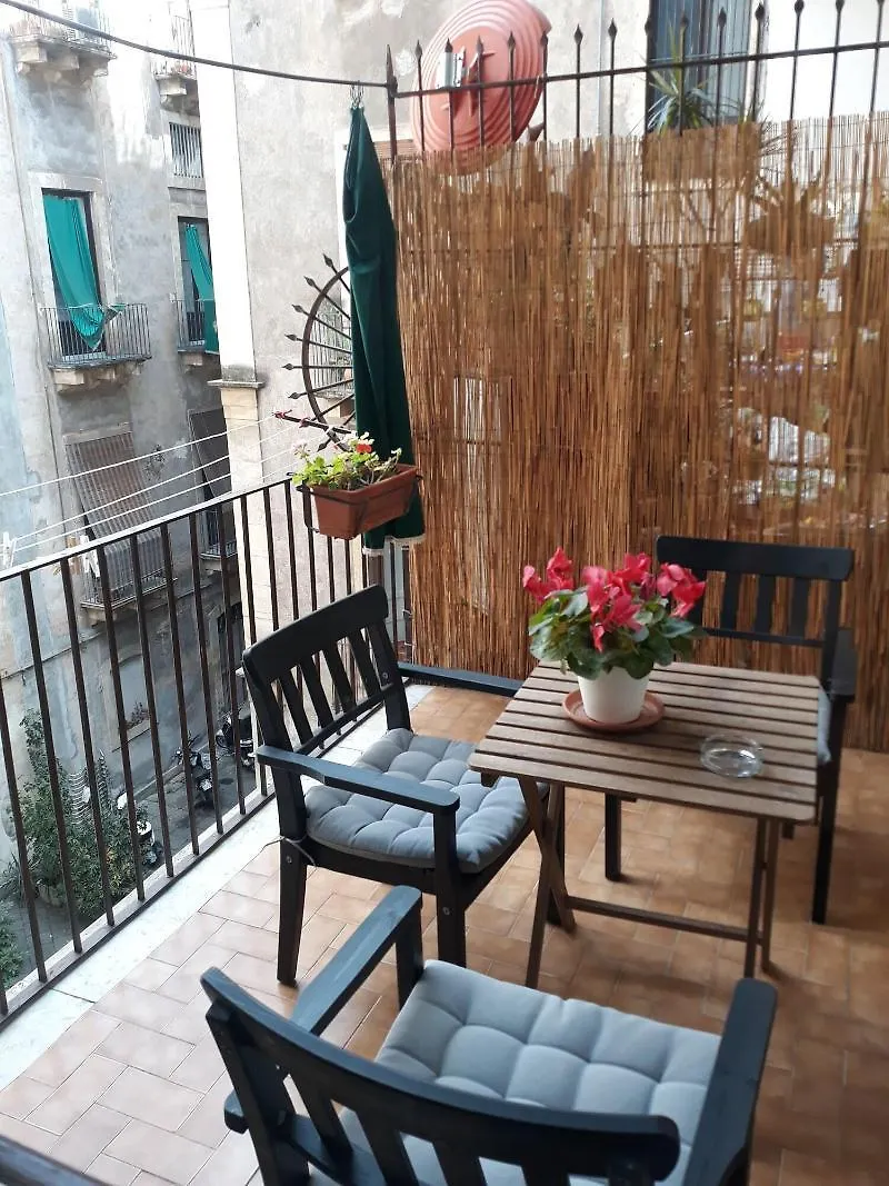 Nabucco Bed & Breakfast Catania 3*,