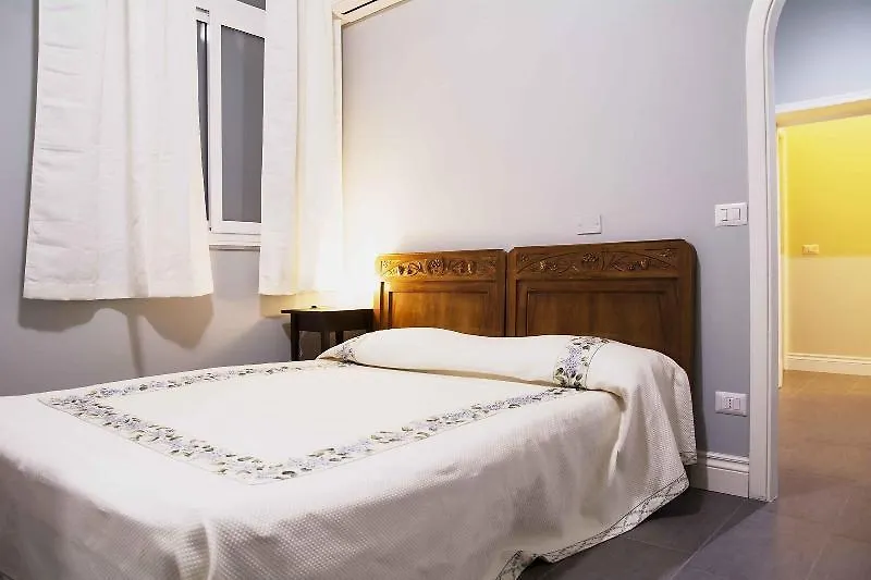 Nabucco Bed & Breakfast Catania 3*,